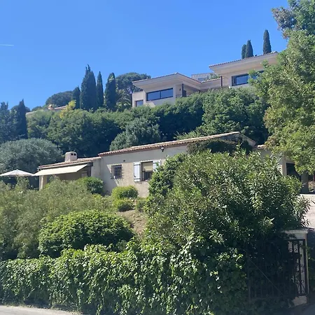 Climatisee Au Lavandou - Calme Et Proche - Fr-1-308-145 Holiday home