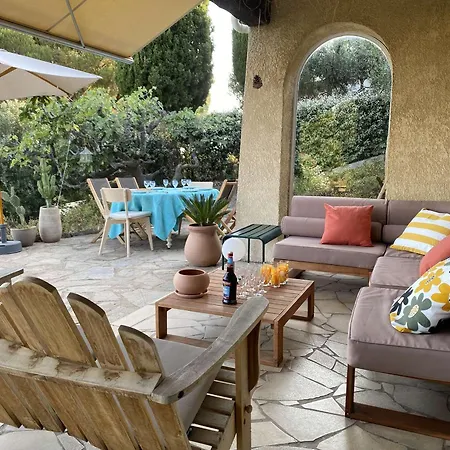 Holiday home Climatisee Au Lavandou - Calme Et Proche - Fr-1-308-145 *